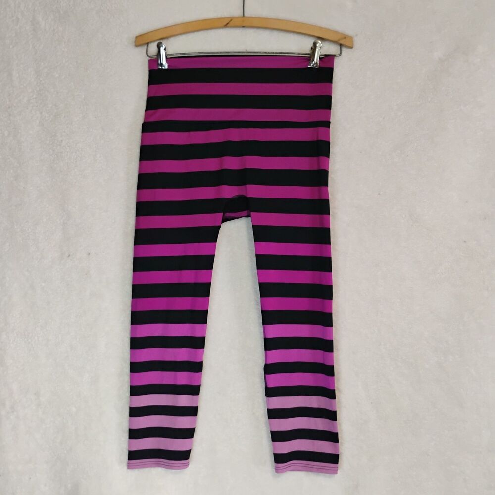 ​K-DEER Tracy Signature Stripe Capri Leggings Large Pink Magenta High Waist Gym